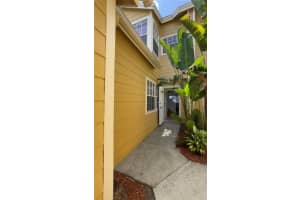 610 WASHINGTON PALM LOOP, DAVENPORT, FL 33897 Sold 09/08/22