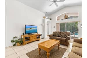 4690 PRAIRIE POINT BLVD, KISSIMMEE, FL 34746 Sold 08/30/22