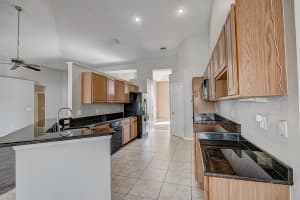 2863 SMITHFIELD DR, ORLANDO, FL 32837 Sold 08/31/22