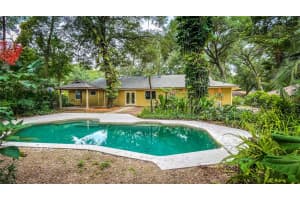 409 WHISPERING OAK LN, APOPKA, FL 32712 Sold 10/28/22