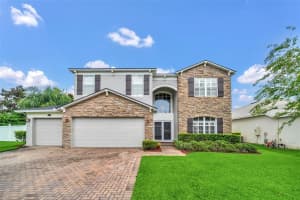 555 GROVES END LN, WINTER GARDEN, FL 34787 Sold 08/26/22