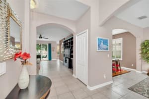 555 GROVES END LN, WINTER GARDEN, FL 34787 Sold 08/26/22