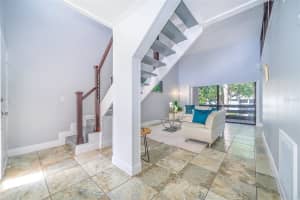 262 ORIENTA POINT ST, ALTAMONTE SPRINGS, FL 32701 Sold 08/19/22