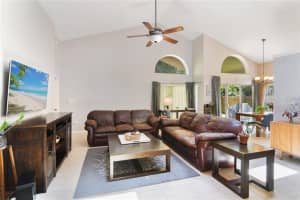 823 LONGLEAF PINE CT, ORLANDO, FL 32825 Sold 08/29/22