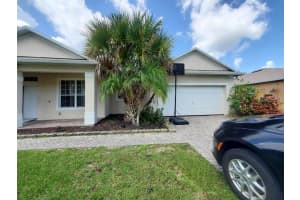 2616 EAGLE ROCK LN, KISSIMMEE, FL 34746 Sold 10/31/22