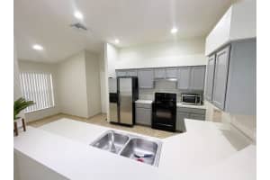 2622 BRITTANY LN, KISSIMMEE, FL 34746 Sold 09/21/22