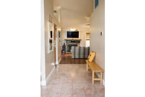 679 OAK HOLLOW WAY, ALTAMONTE SPRINGS, FL 32714 Sold 09/15/22