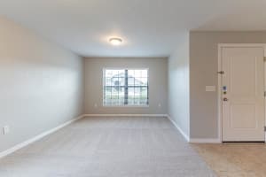 590 SIESTA KEY AVE, TAVARES, FL 32778 Sold 02/24/23