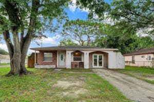 8902 BLUE RIDGE DR, TAMPA, FL 33619 Sold 08/09/22