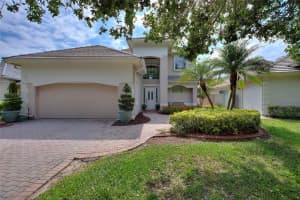 10854 WOODCHASE CIR, ORLANDO, FL 32836 Sold 08/31/22