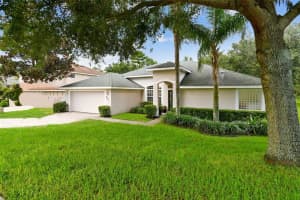 492 WEKIVA CREST DR, APOPKA, FL 32712 Sold 09/12/22