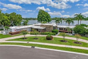 150 N SPRING LAKE DR, ALTAMONTE SPRINGS, FL 32714 Sold 10/26/22