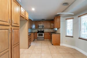 1112 DEER LAKE CIR, APOPKA, FL 32712 Sold 11/04/22