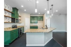 1714 ABBEY TRACE DR, DOVER, FL 33527 Sold 01/06/23