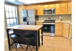 1249 BLUEBERRY CT, ALTAMONTE SPRINGS, FL 32714 Sold 09/07/22