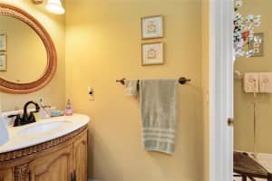 5342 LAKE BLUFF TER, SANFORD, FL 32771 Sold 09/16/22