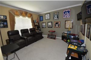 671 LONGFORD LOOP, APOPKA, FL 32703 Sold 09/12/22
