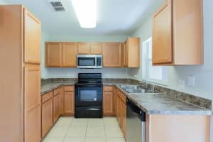 445 CARINA CIR, SANFORD, FL 32773 Sold 10/07/22