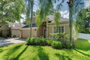 833 N LAKE CLAIRE CIR, OVIEDO, FL 32765 Sold 08/29/22
