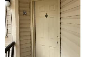 1932 LAKE ATRIUMS CIR #88, ORLANDO, FL 32839 Sold 12/09/22