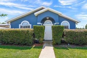 227 Panorama Dr, Winter Springs, FL 32708, Sold 08/19/22