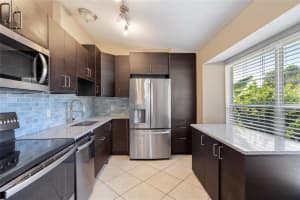 227 Panorama Dr, Winter Springs, FL 32708, Sold 08/19/22
