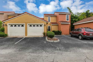 971 CASA DEL SOL CIR, ALTAMONTE SPRINGS, FL 32714 Sold 08/31/22