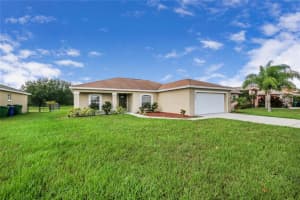 7174 SUMMIT DR, WINTER HAVEN, FL 33884 Sold 09/09/22