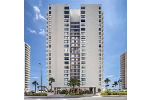2947 S Atlantic Ave, Daytona Beach, FL 32118, Sold 02/14/23