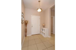 105 LAKE DAVENPORT CIR, DAVENPORT, FL 33837 Sold 10/13/22