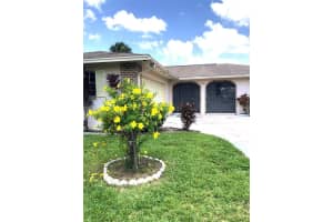 2744 Numilla Dr, Orlando, FL 32839, Sold 09/19/22