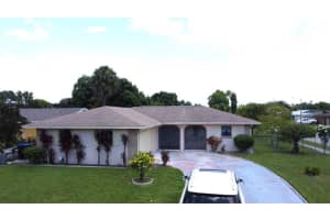2744 Numilla Dr, Orlando, FL 32839, Sold 09/19/22