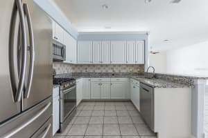 112 LOMA DEL SOL DR, DAVENPORT, FL 33896 Sold 02/07/23
