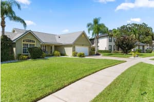1093 SADIE LN, WINTER GARDEN, FL 34787 Sold 10/14/22