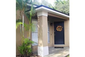 4300 Cloverleaf Pl, Casselberry, FL 32707, Sold 08/31/22
