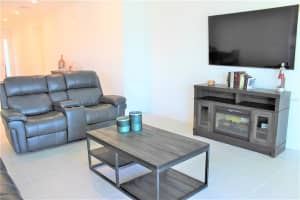 1272 Waterview Ridge Cir, Apopka, FL 32703, Sold 09/23/22