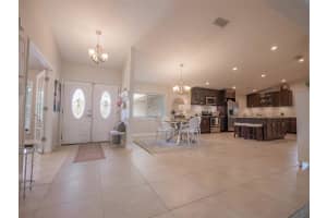 260 Buttercup Cir, Altamonte Springs, FL 32714, Sold 09/27/22