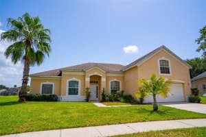 458 Bloomingdale Dr, Davenport, FL 33897, Sold 03/31/23