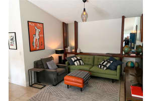 5025 Bermuda Cir, Orlando, FL 32808, Sold 08/25/22