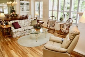 209 W CHANCERY LN, DELAND, FL 32724 Sold 10/07/22