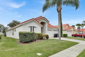 1316 Solana Cir, Davenport, FL 33897, Sold 10/11/22