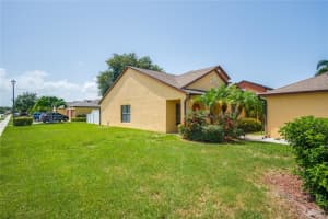 895 Luminary Cir, Melbourne, FL 32901, Sold 09/14/22