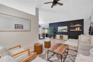 124 SUNNY OAK TRL, KISSIMMEE, FL 34746 Sold 09/30/22