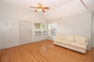 415 Lakepointe Dr, Altamonte Springs, FL 32701, Sold 09/12/22
