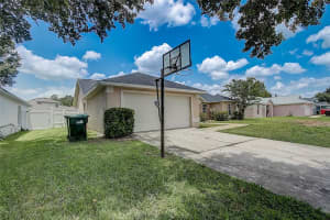922 LITTLE CREEK RD, ORLANDO, FL 32825 Sold 09/20/22