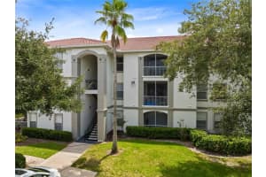 2729 MAITLAND CROSSING WAY #303, ORLANDO, FL 32810 Sold 09/06/22