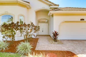 921 SPANISH CAY DR, MERRITT ISLAND, FL 32952 Sold 08/24/22