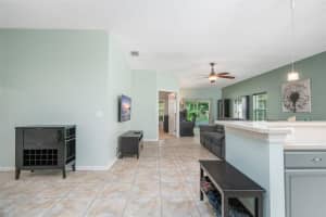 370 WOODBURY PINES CIR, ORLANDO, FL 32828 Sold 10/06/22