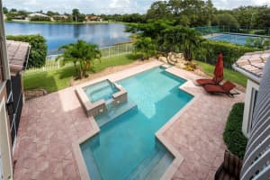 3683 W Lake Estates Dr, Davie, FL 33328, Sold 09/23/22