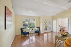 2204 Dogwood Cir, Mt Dora, FL 32757, Sold 10/05/22